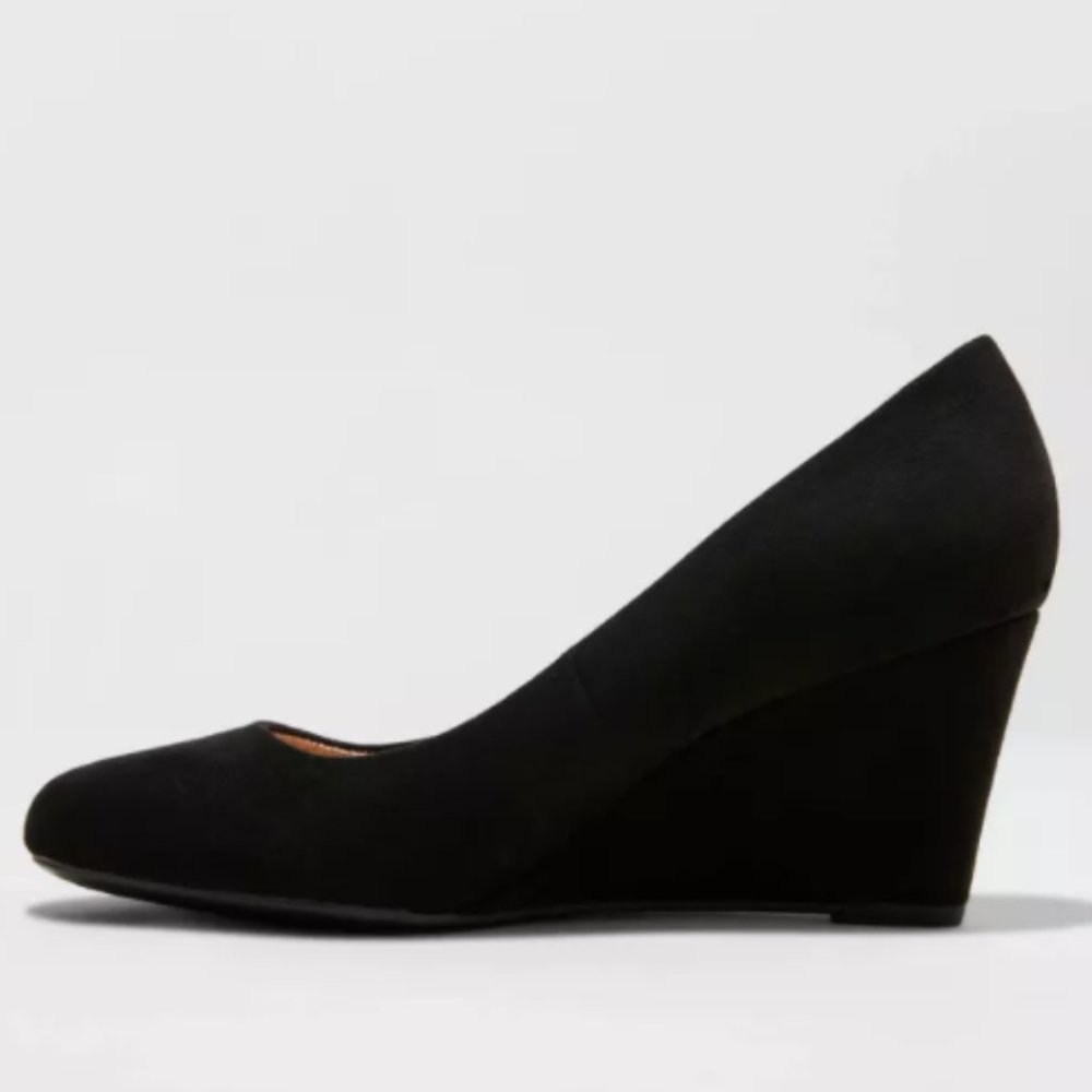 Women's Dot Round Toe Wedge Pumps - A New Day